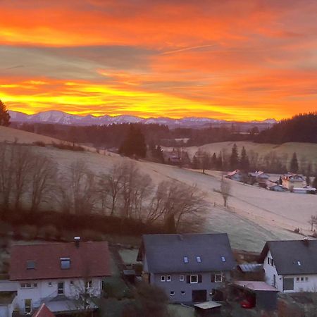 Ferienwohnung Bergblick Wangen Im Allgaeu Mit Garten, 2022 Komplett Renoviert Extérieur photo